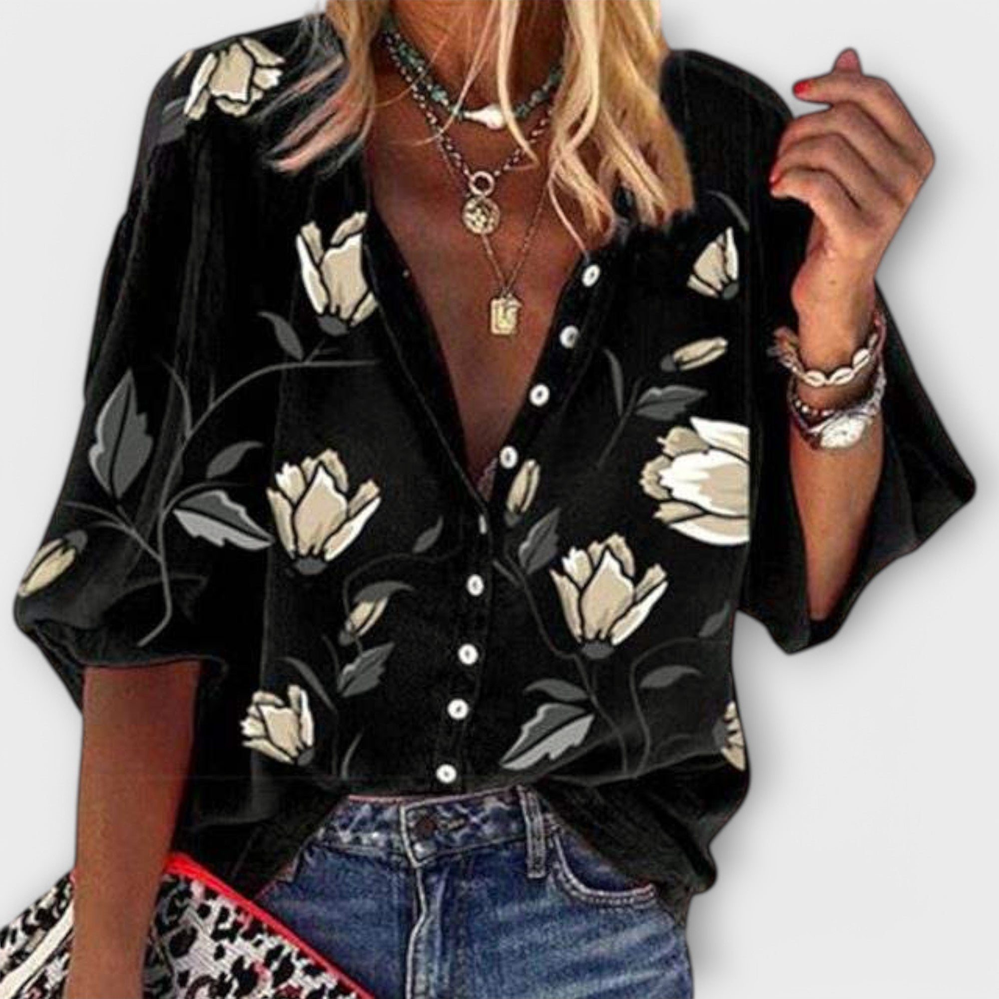 Madeleine – Lightweight Blouse in Floral Design