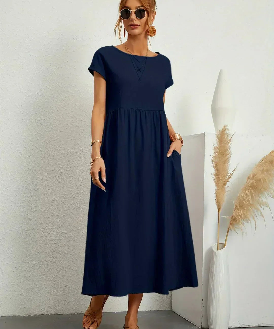 Hannah - Flowing Midi Dress of Timeless Elegance