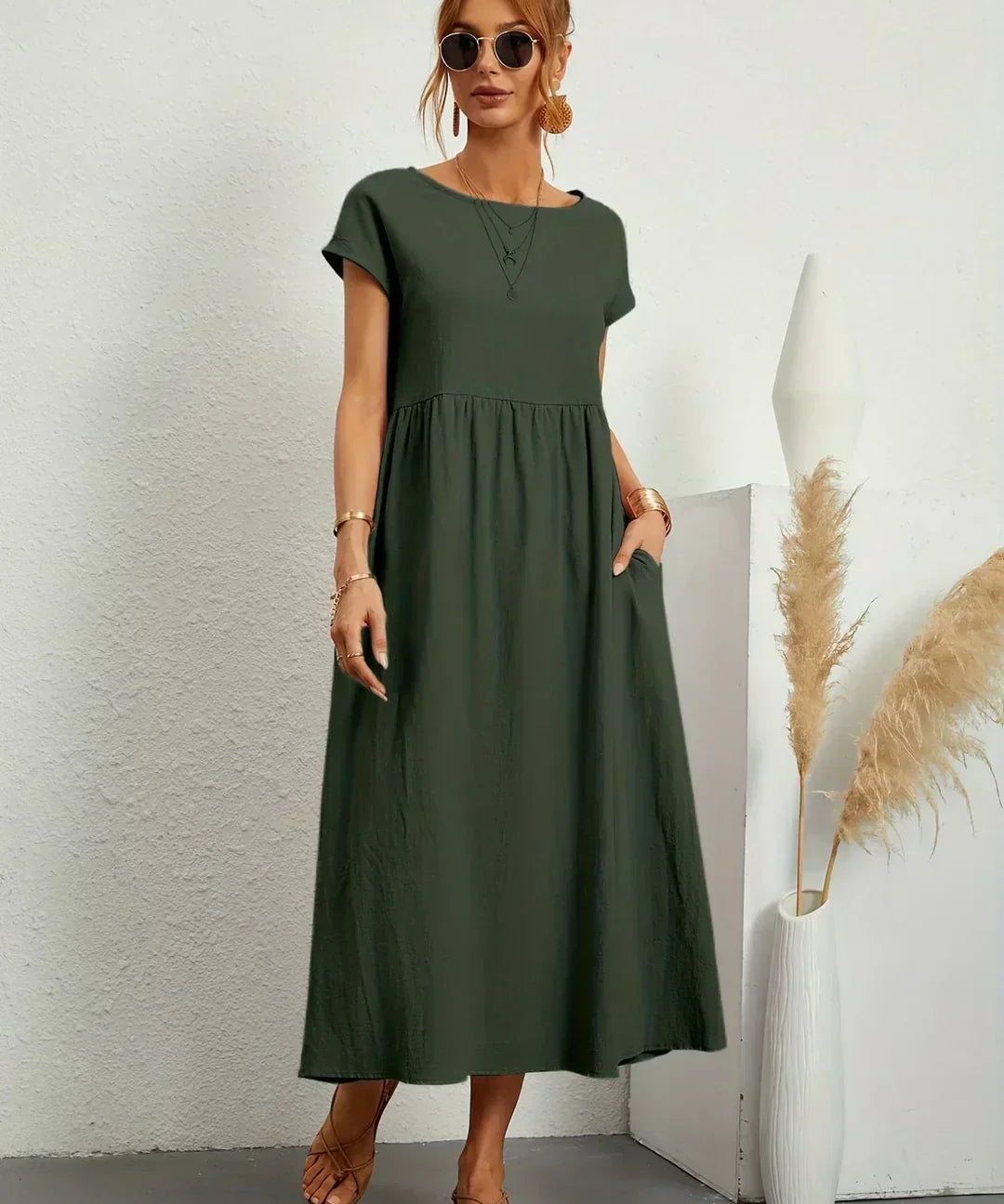 Hannah - Flowing Midi Dress of Timeless Elegance