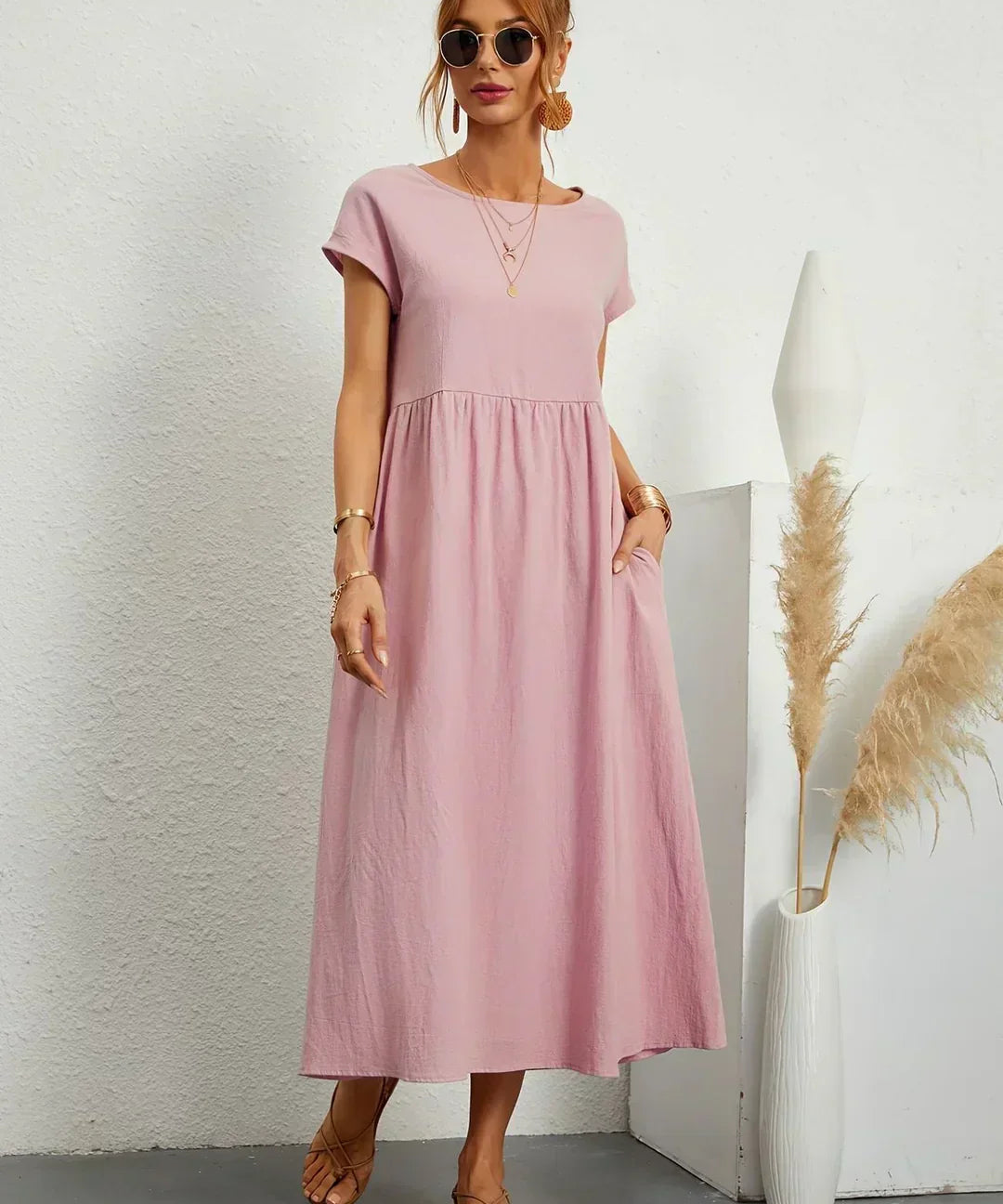Hannah - Flowing Midi Dress of Timeless Elegance