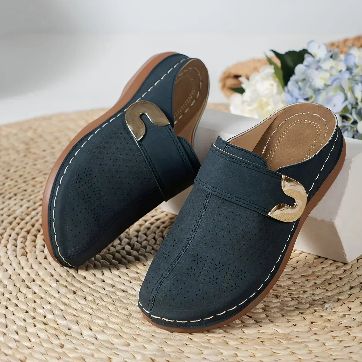 Nora - Comfortable and Elegant Heeled Sandals