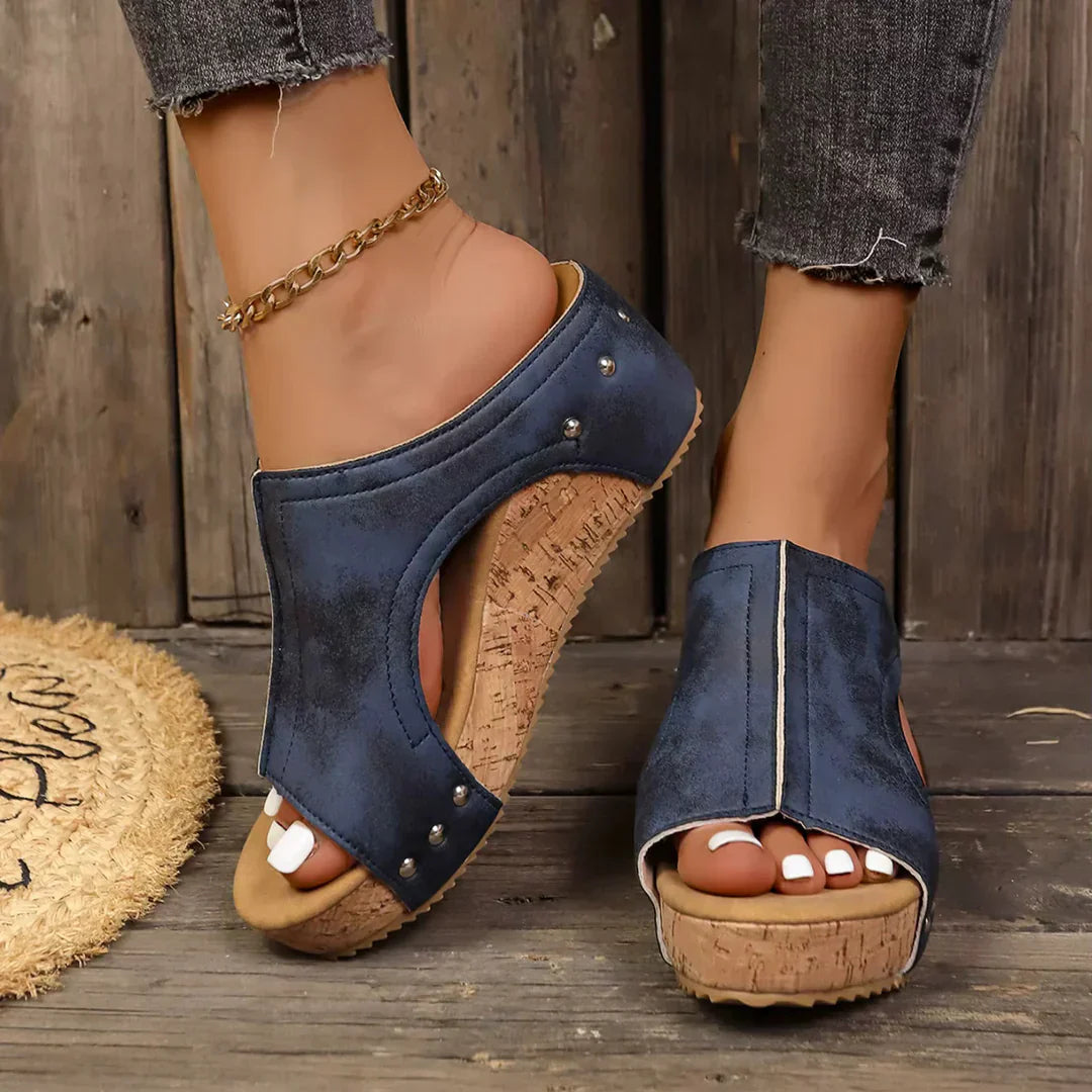 Ada - Lumi Wedge Sandals with Studs