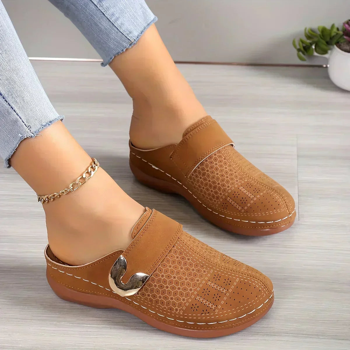 Nora - Comfortable and Elegant Heeled Sandals