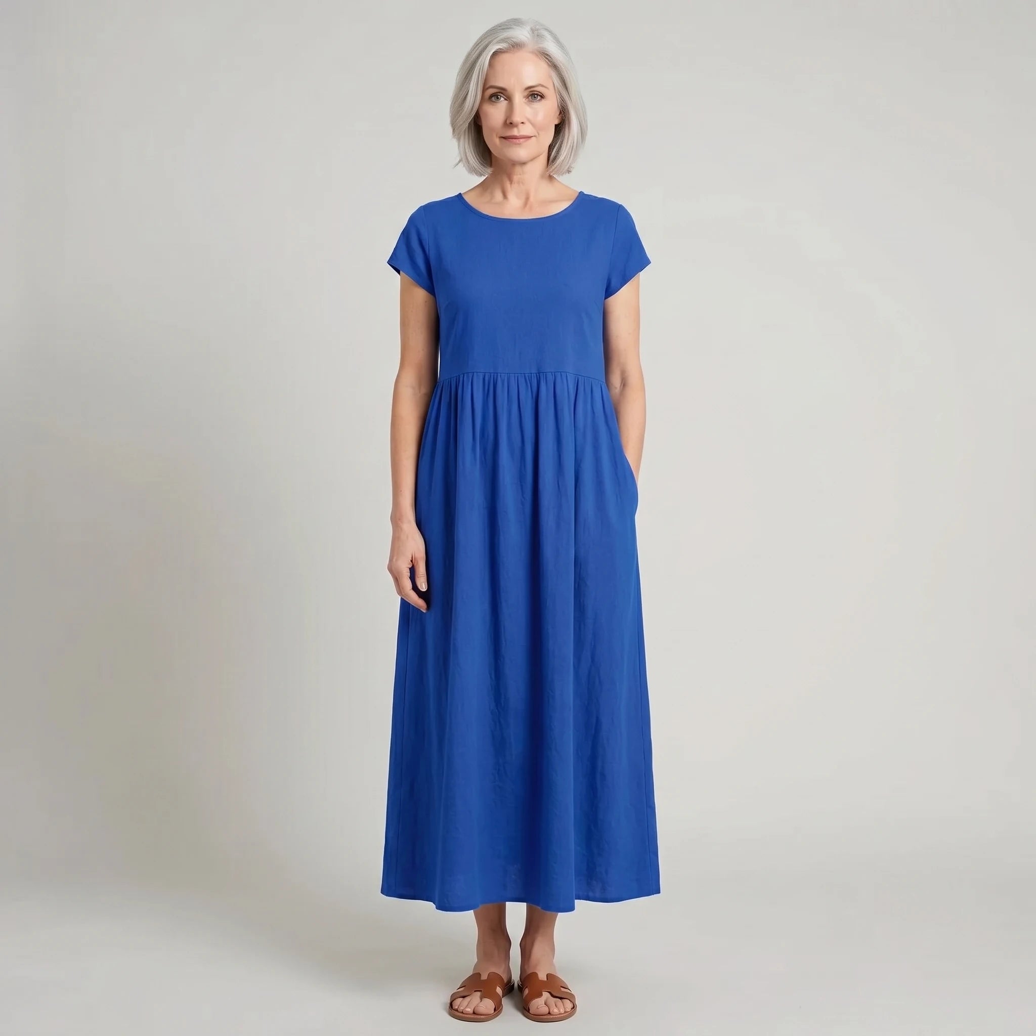 Evie - Flowing Midi Dress of Timeless Elegance