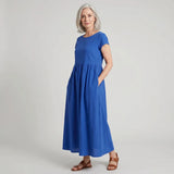 Evie - Flowing Midi Dress of Timeless Elegance