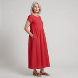 Evie - Flowing Midi Dress of Timeless Elegance