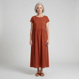 Evie - Flowing Midi Dress of Timeless Elegance