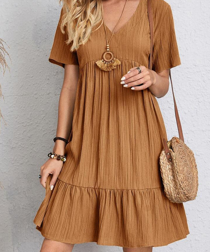Alice - Figure Flattering Elegant Dress